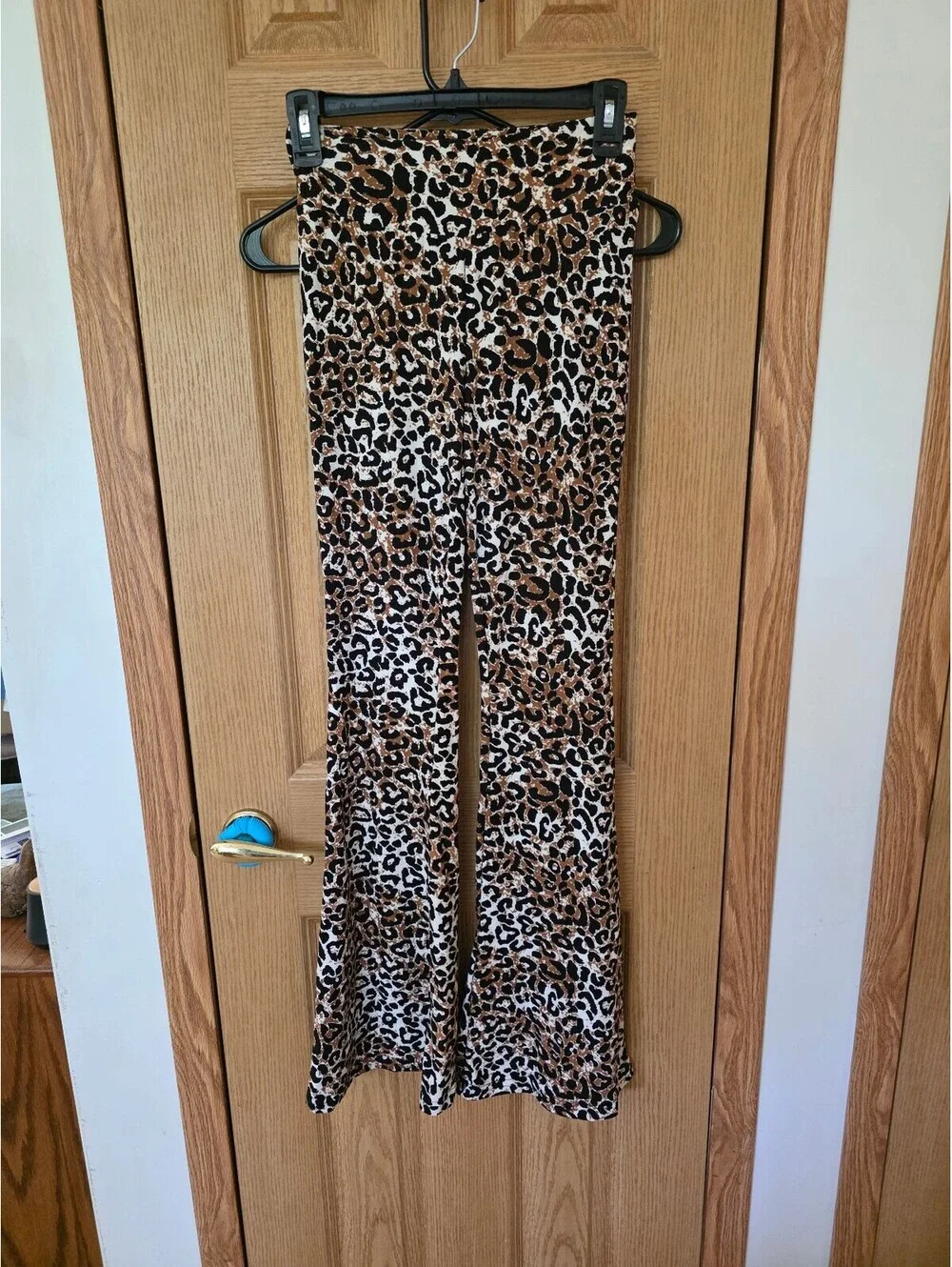 No Boundaries Leopard Print Flare Pants Juniors Size 3-5